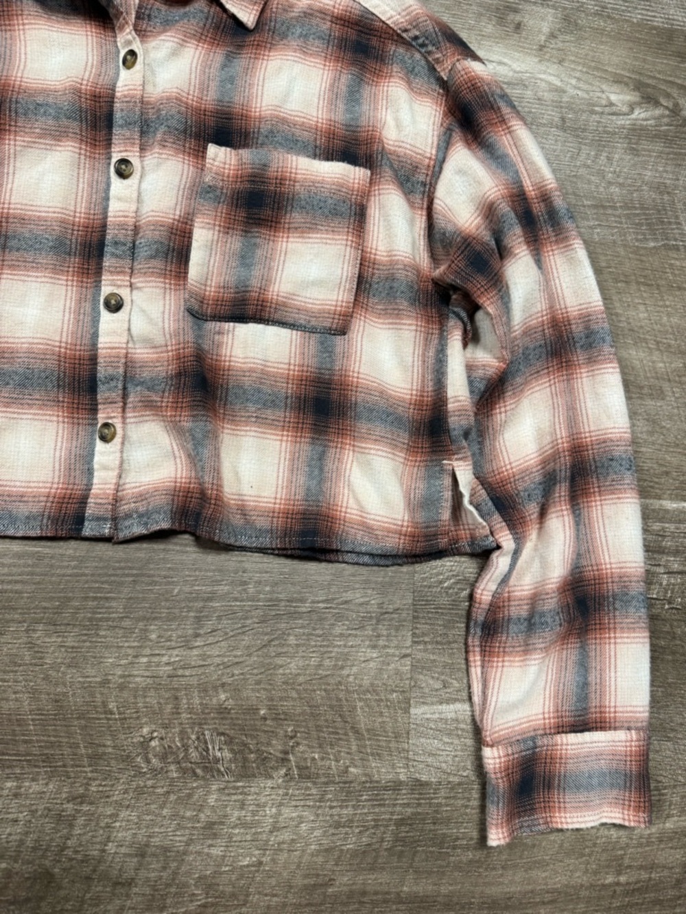 Hollister Plaid Button Front Shirt Size Small - Picture 2 of 8